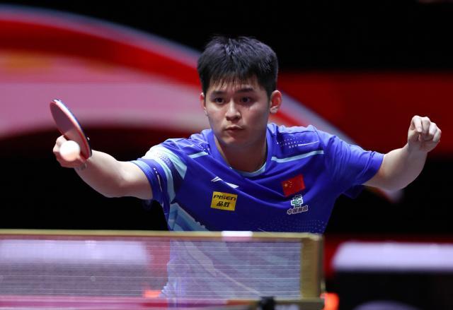 （体育）（5）乒乓球——世乒赛男单：林诗栋首轮晋级XxjpseC007035_20250519_PEPFN0A001.jpg