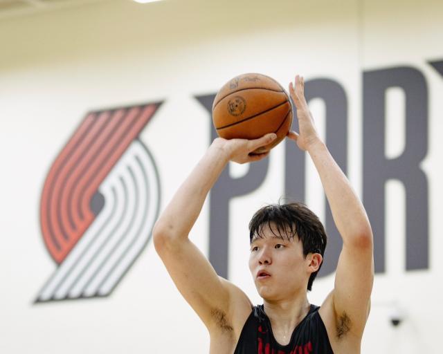 1751942634183060927.jpg GuekKQ9WsAACM-j.jpg