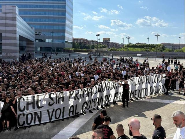 1748136372497021668.jpg 1748136147501.jpg