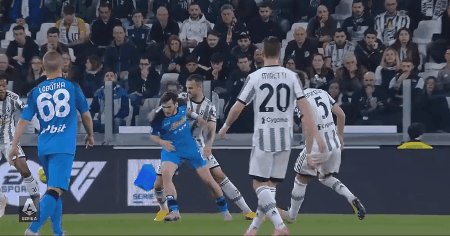 1682295228305013174.gif juv nap 1.gif